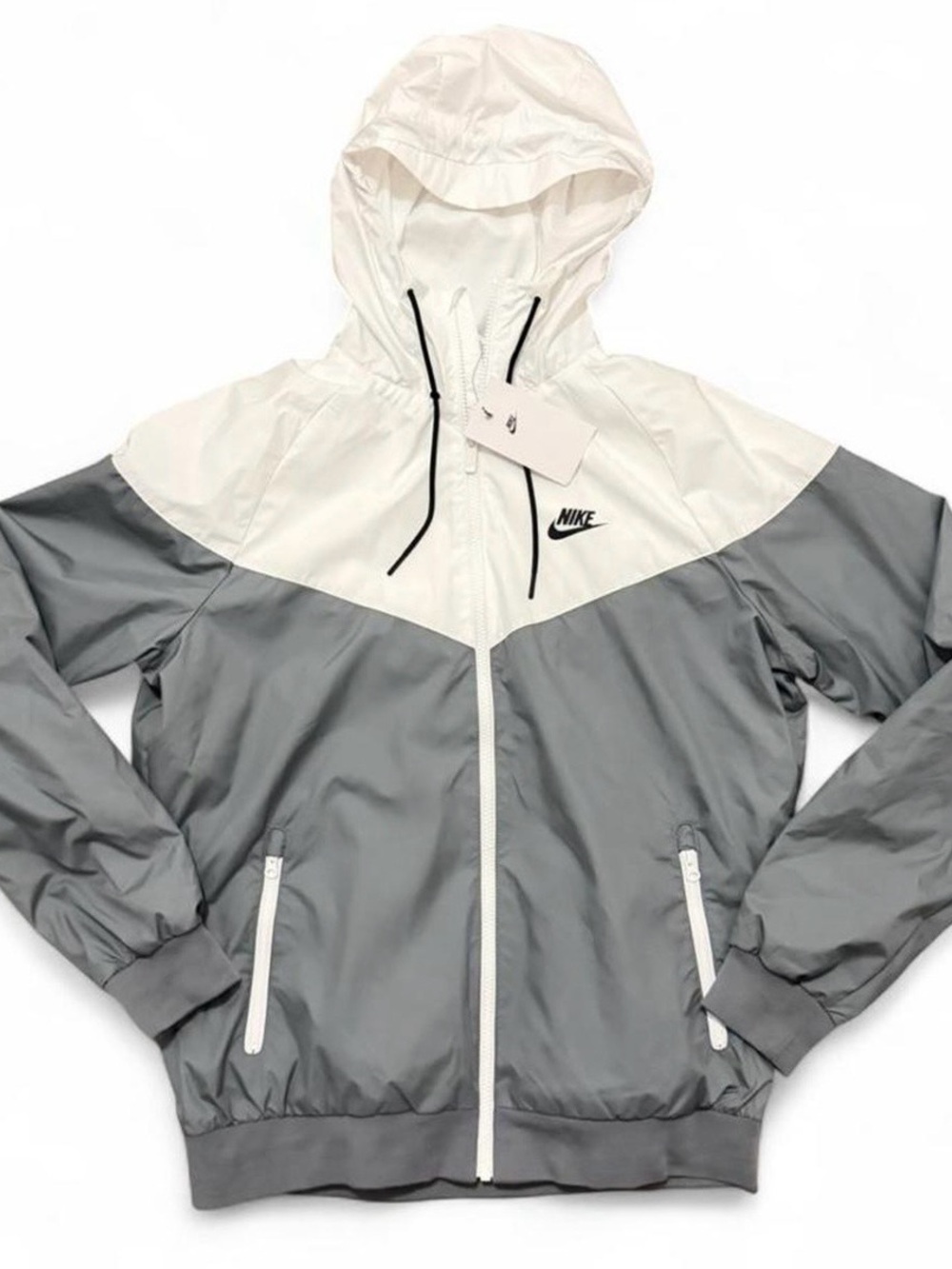 Nike Sportswear men’s white/ gray Windrunner hooded zip jacket